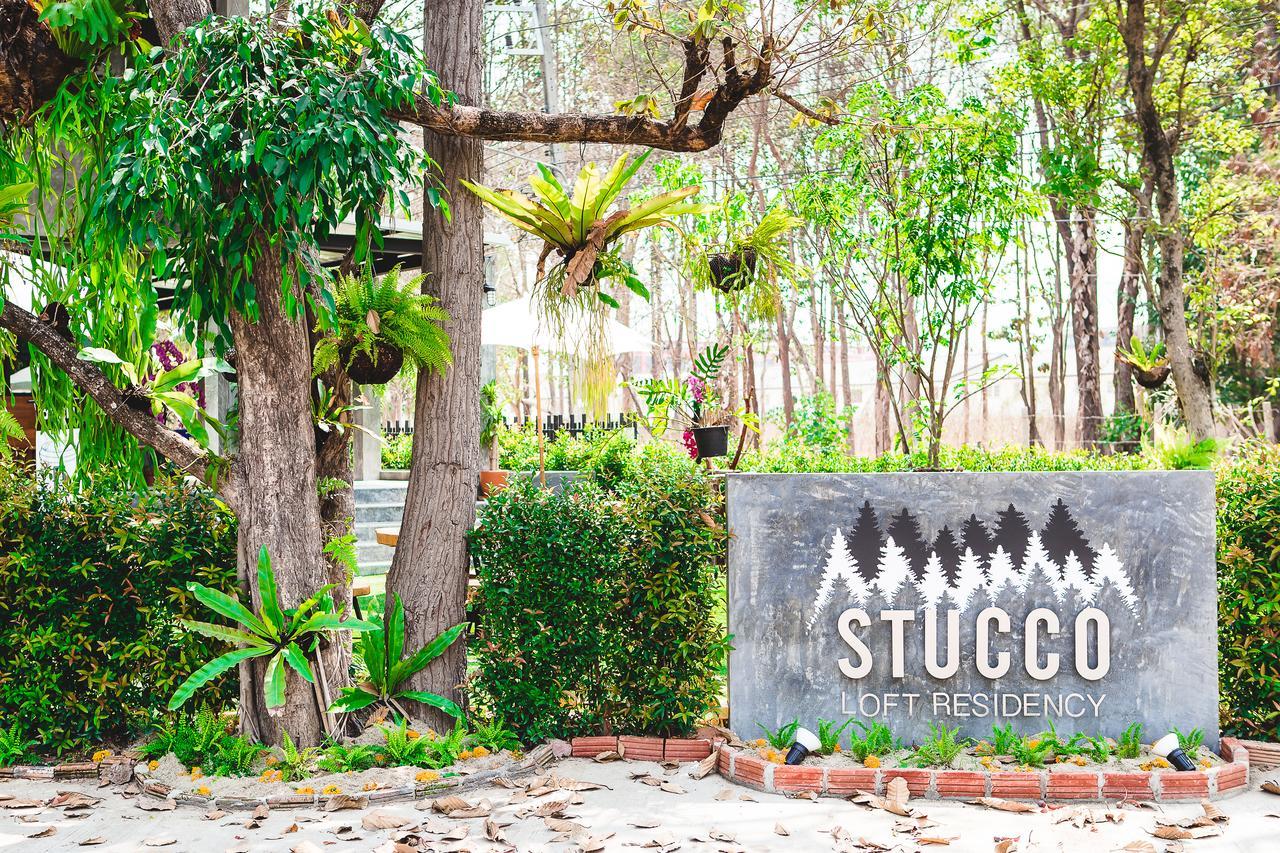 Hotel Stucco Loft Residency Chiang Mai Exterior foto