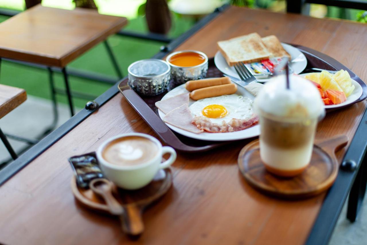 Hotel Stucco Loft Residency Chiang Mai Exterior foto