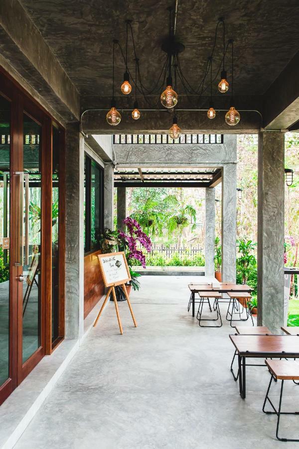 Hotel Stucco Loft Residency Chiang Mai Exterior foto